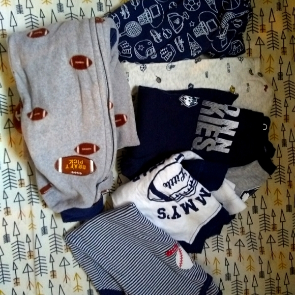 9 month old sports fan! - Picture 1 of 6